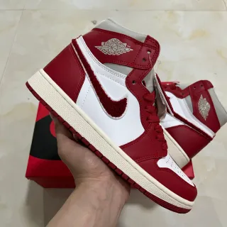 Air Jordan 1 High Red and White Basketball Shoes