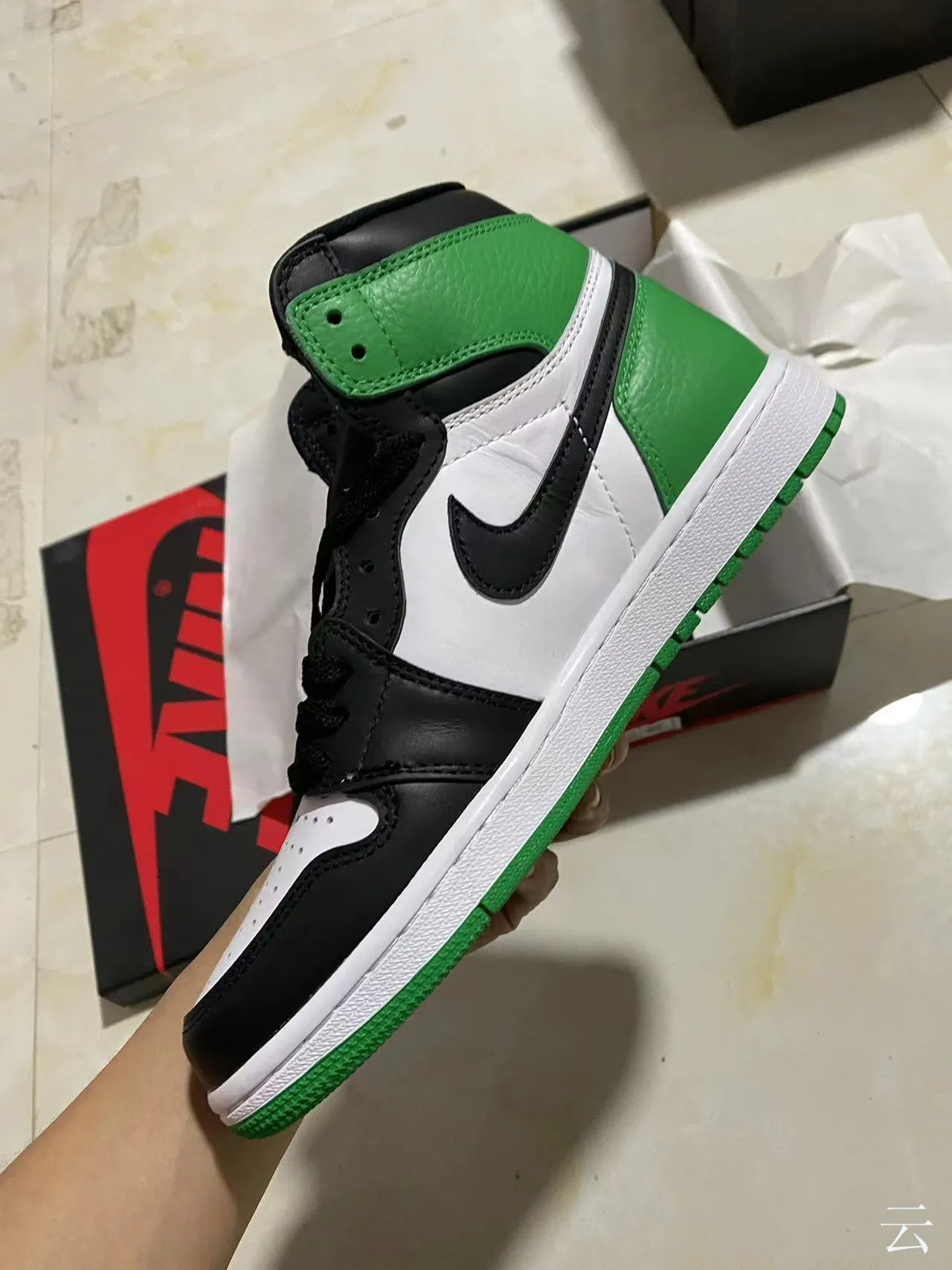 Air Jordan 1 High White Black Green Basketball Shoes 6
