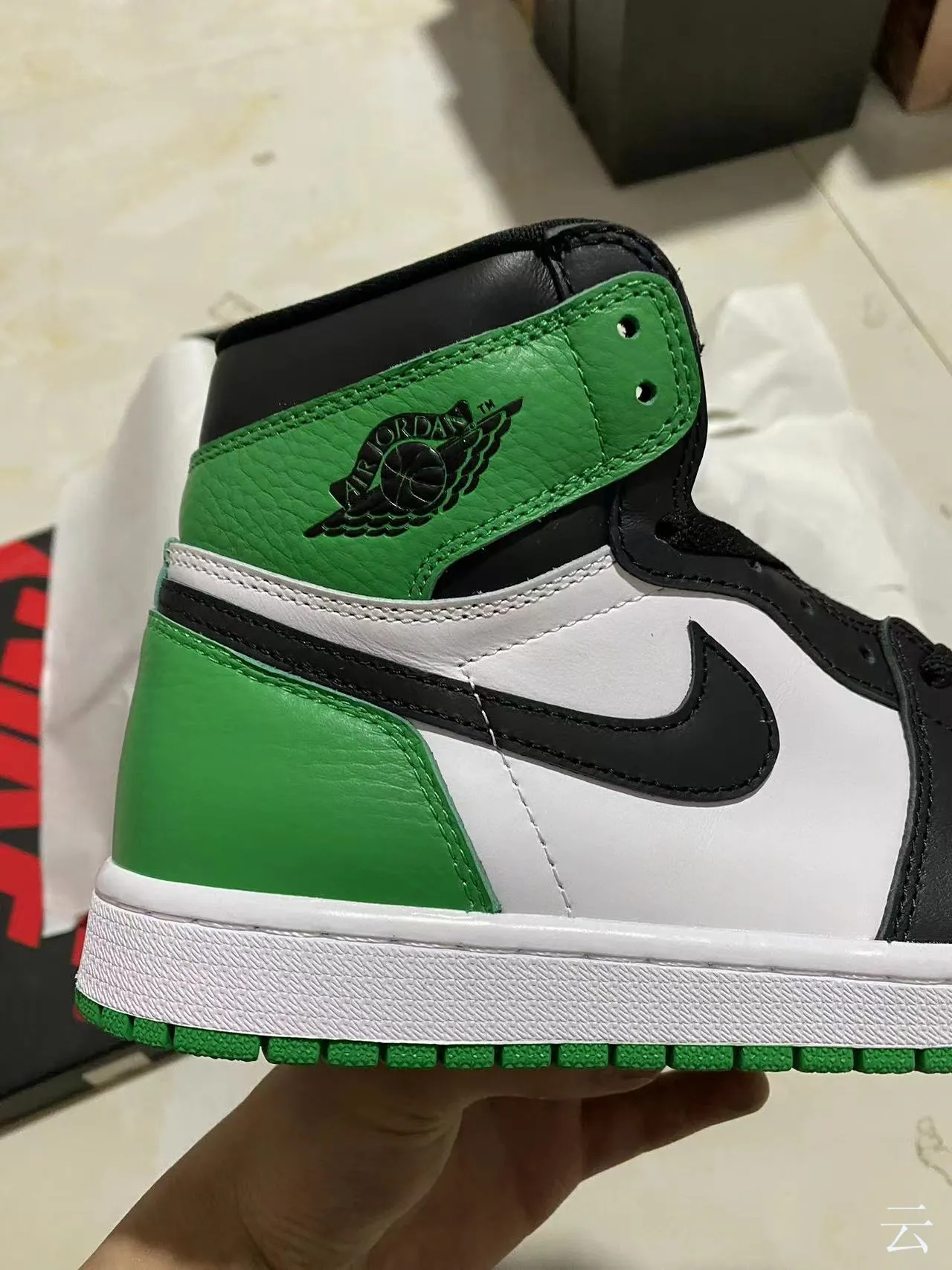 Air Jordan 1 High White Black Green Basketball Shoes 9