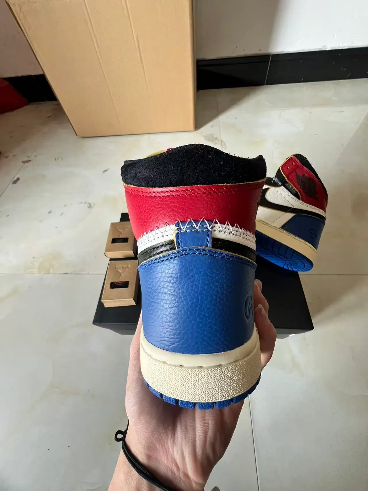 Air Jordan 1 Chaussures de Basket Blanc Bleu Hautes en Cuir 8