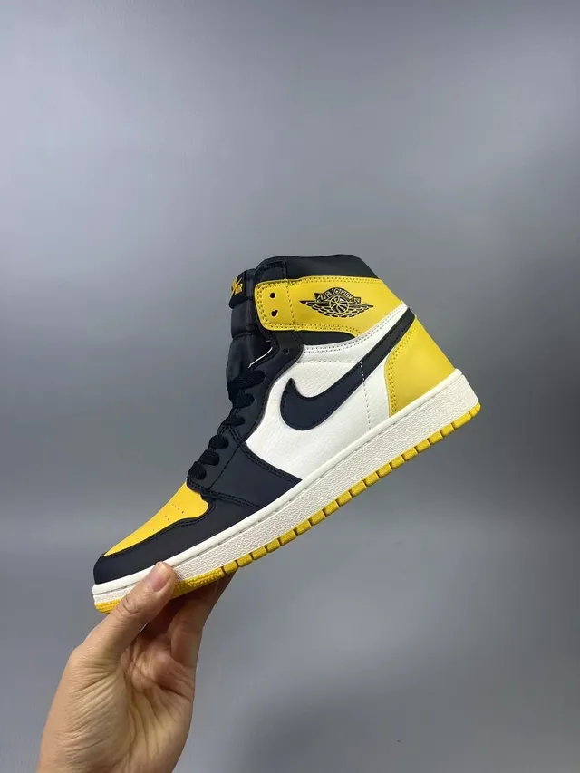 Air Jordan 1 Yellow Black White Basketball Shoes 6