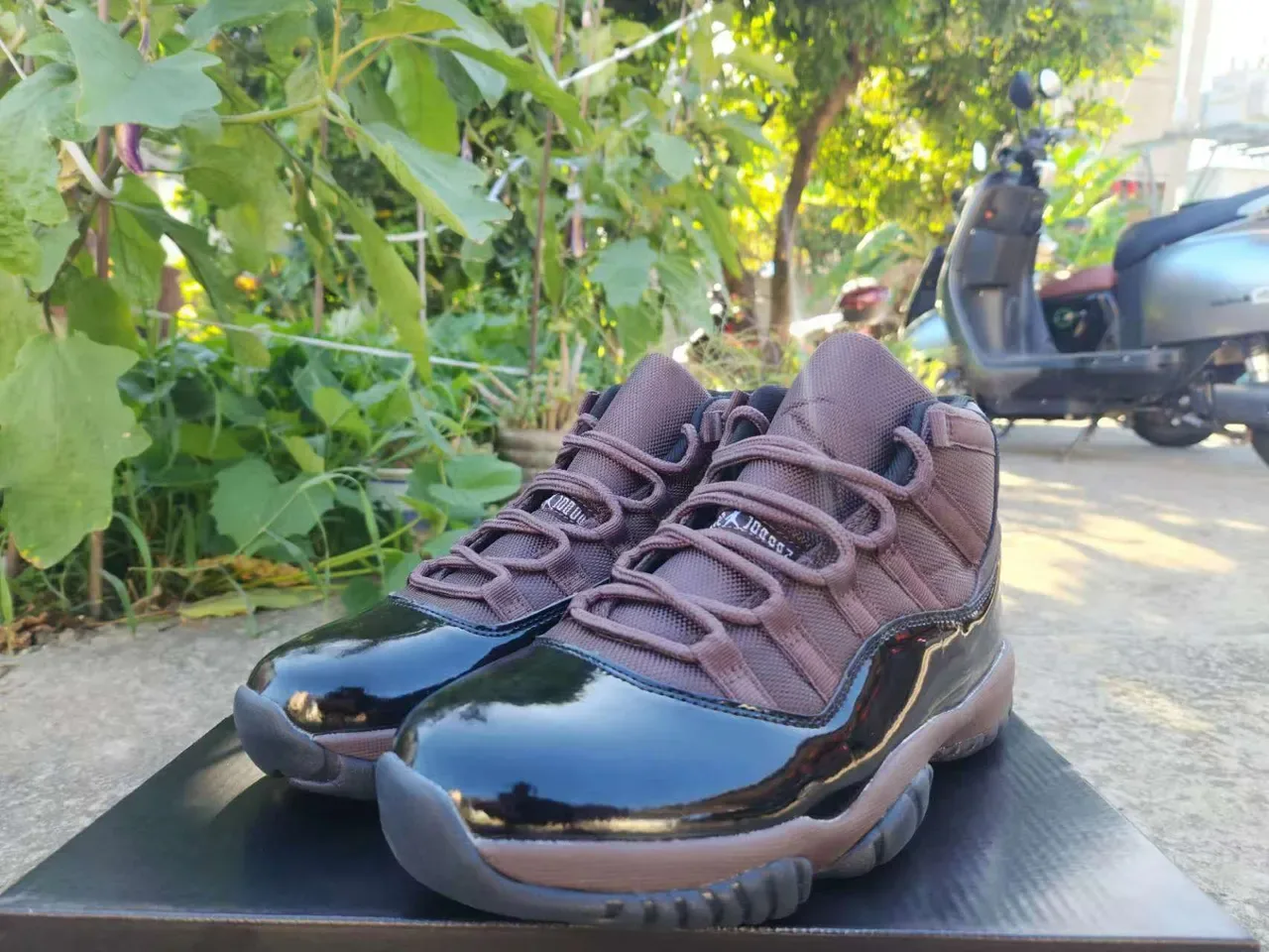 Air Jordan 11 Dusty Mauve Cuir Patent Chaussures de Basket 4