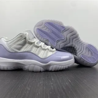 Air Jordan 11 薰衣草漆皮篮球鞋