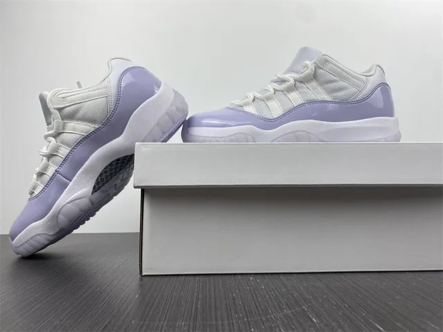 Air Jordan 11 Lavender Patent Leather Basketball Shoes 11