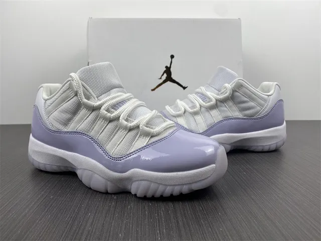 Air Jordan 11 Lavender Patent Leather Basketball Shoes 17