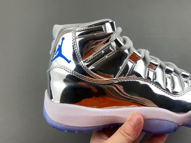 Air Jordan 11 Metallic Silver Purple Basketball Shoes 3