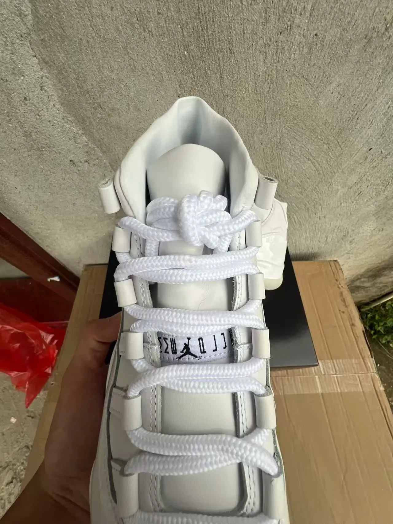 Air Jordan 11 Branco Couro Patentado Tênis de Basquete 4