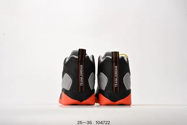 Air Jordan 12 Retro Black White Pink Basketball Shoes 10