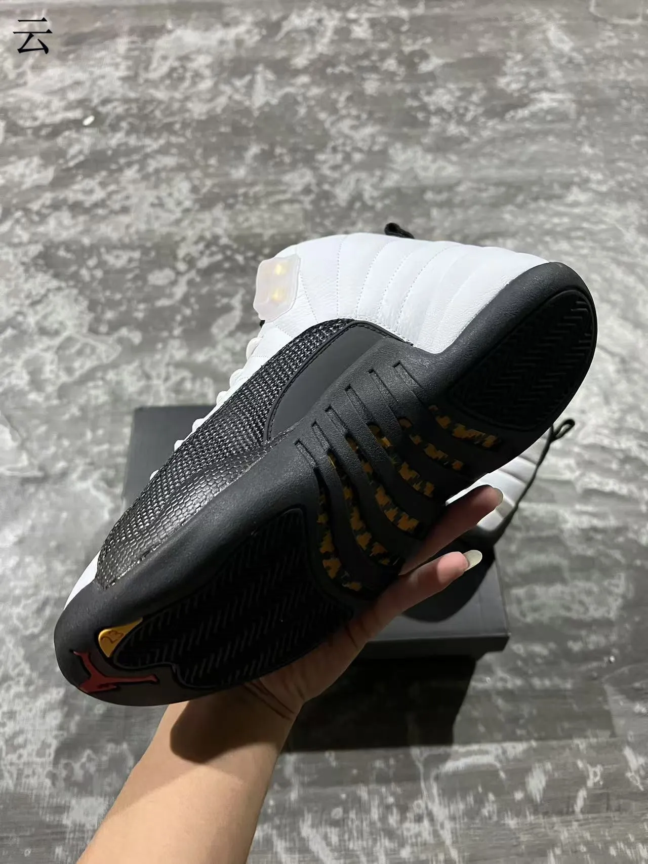 Air Jordan 12 White Black Gold Basketball Shoes 7