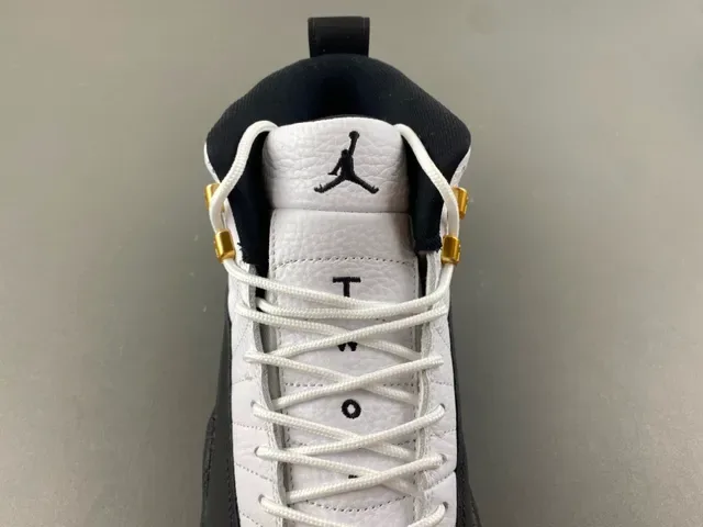 Air Jordan 12 Blanc Noir Doré Chaussures de Basketball 6