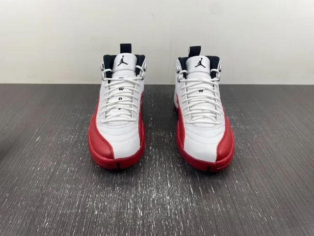 Air Jordan 12 Tênis de Basquete Branco Vermelho Preto 3