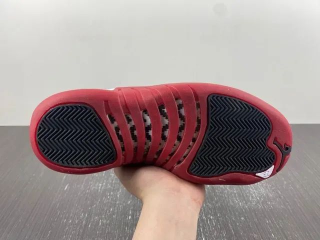 Air Jordan 12 Tênis de Basquete Branco Vermelho Preto 7