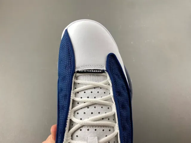 Air Jordan 13 Navy and White Chaussures de Basketball 6