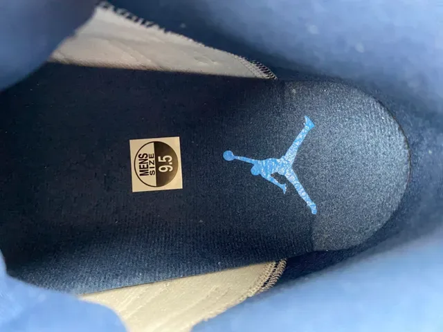 Air Jordan 13 Navy and White Chaussures de Basketball 8