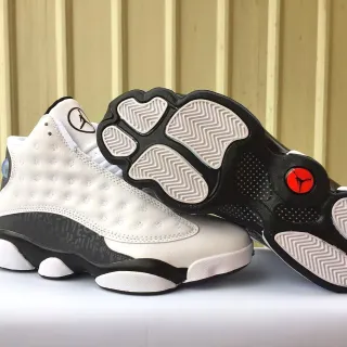 Air Jordan 13 White Black Red Basketball Shoes