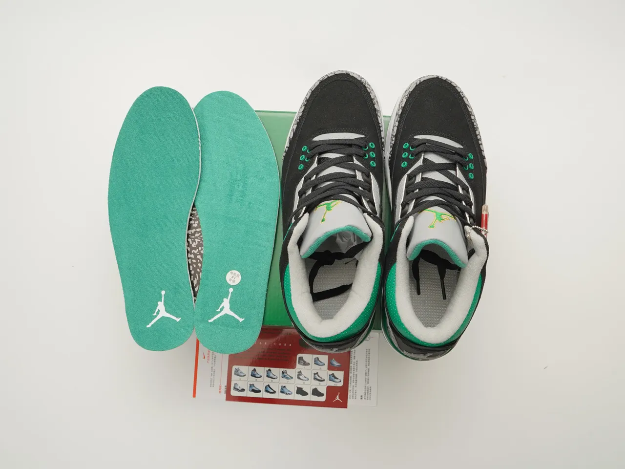 Air Jordan 3 Black Cement Green Basketball Shoes 2