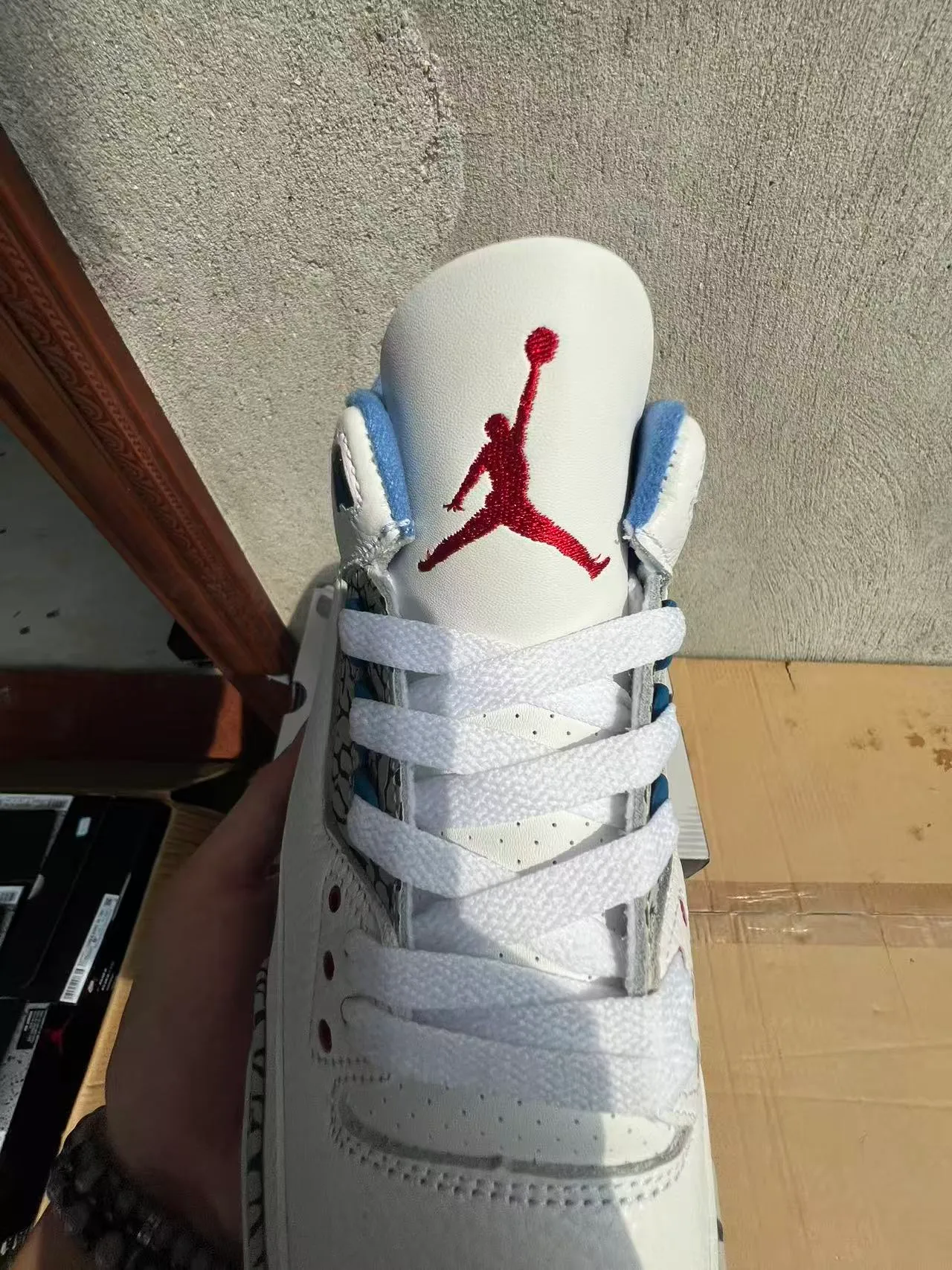 Air Jordan 3 White Cement Gray University Blue Basketball Shoes 4