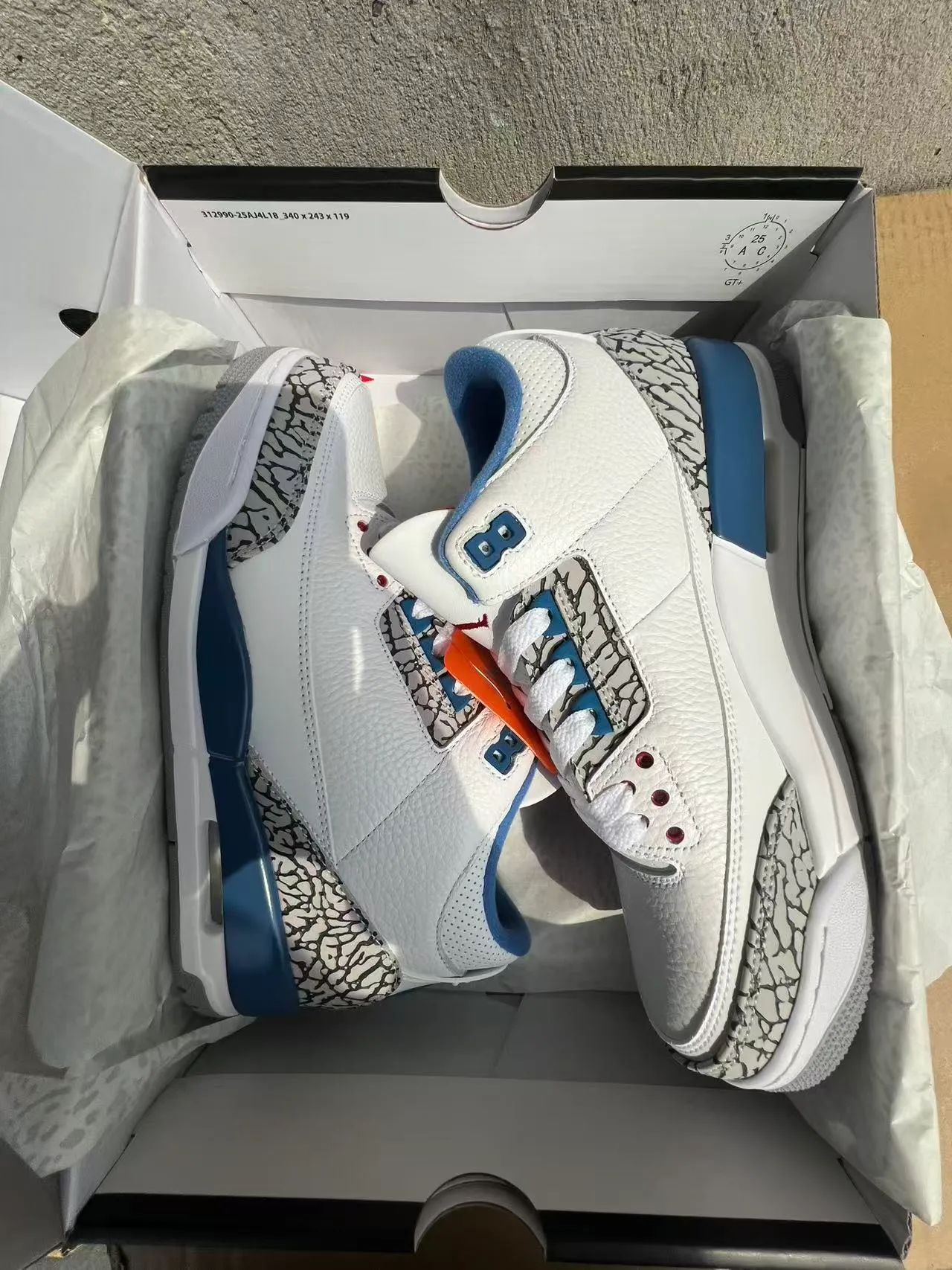 Air Jordan 3 White Cement Gray University Blue Basketball Shoes 9