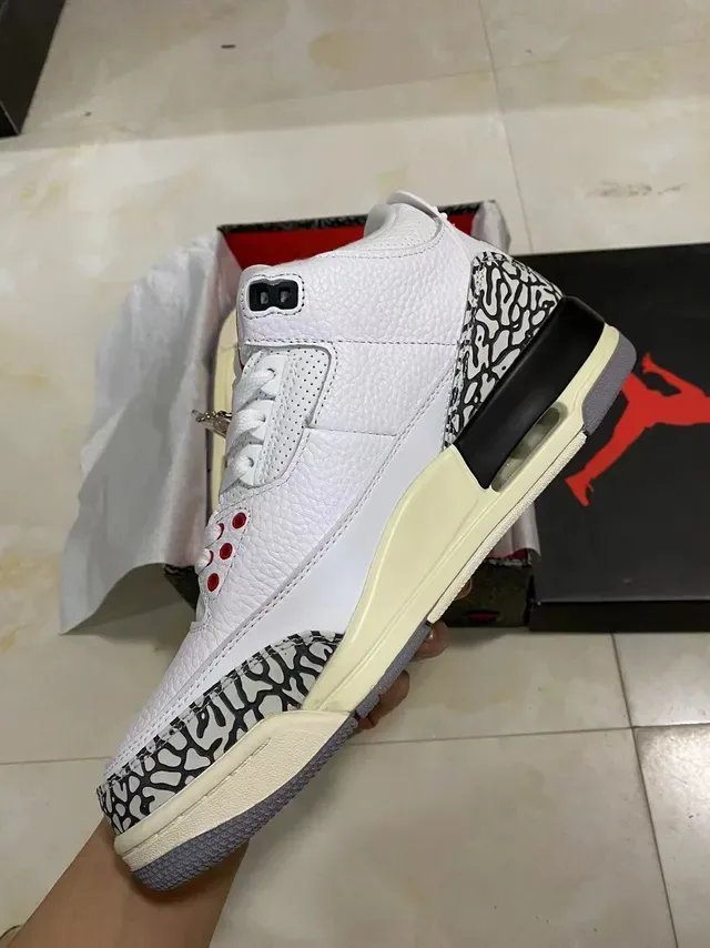 Air Jordan 3 Chaussures de Basketball à Imprimé Éléphant Blanc 4