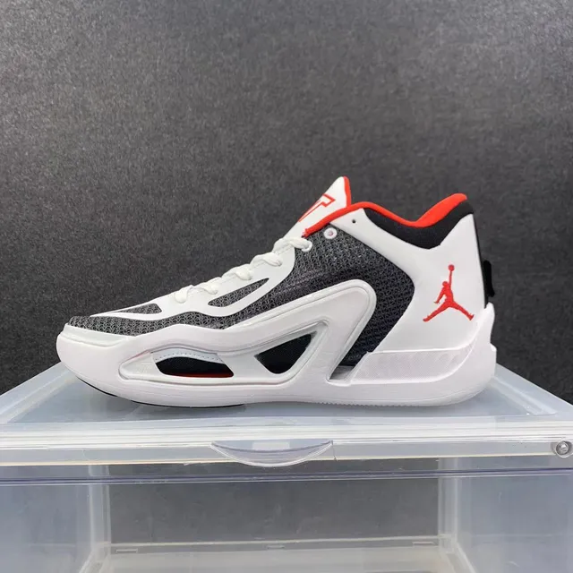Tênis de basquete Air Jordan 37 cinza branco vermelho 2