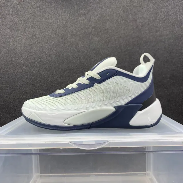 Air Jordan 37 Chaussures de basketball blanc bleu foncé 2