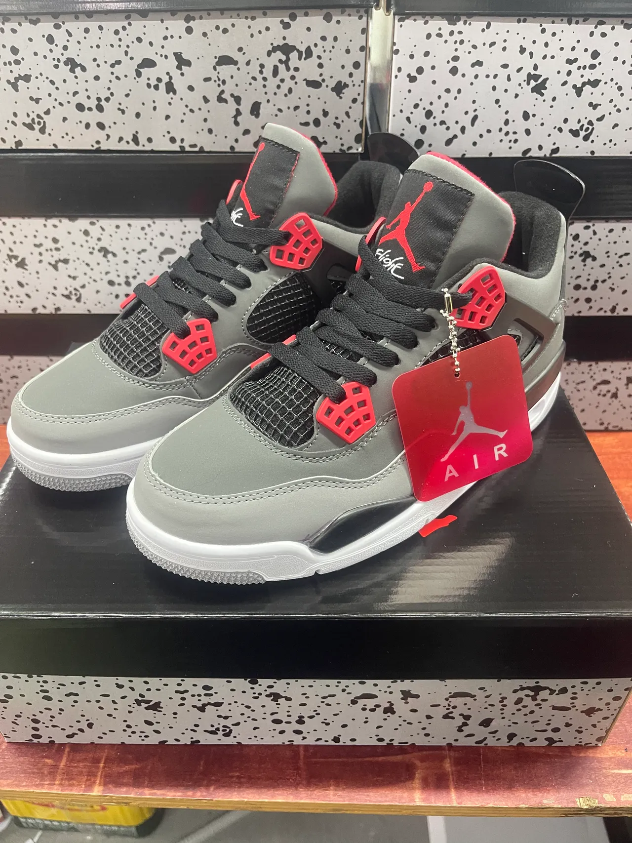 Air Jordan 4 Gray Black Red Basketball Shoes 4