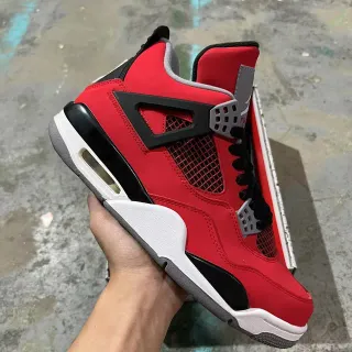 Air Jordan 4 Retro 红黑白篮球鞋