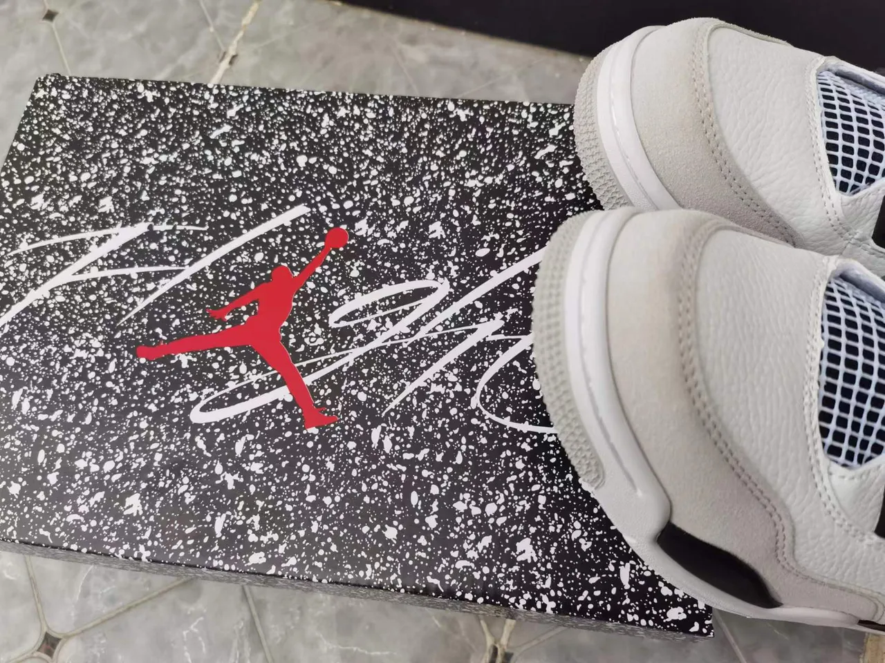 Air Jordan 4 White Black Gray Basketball Shoes 3