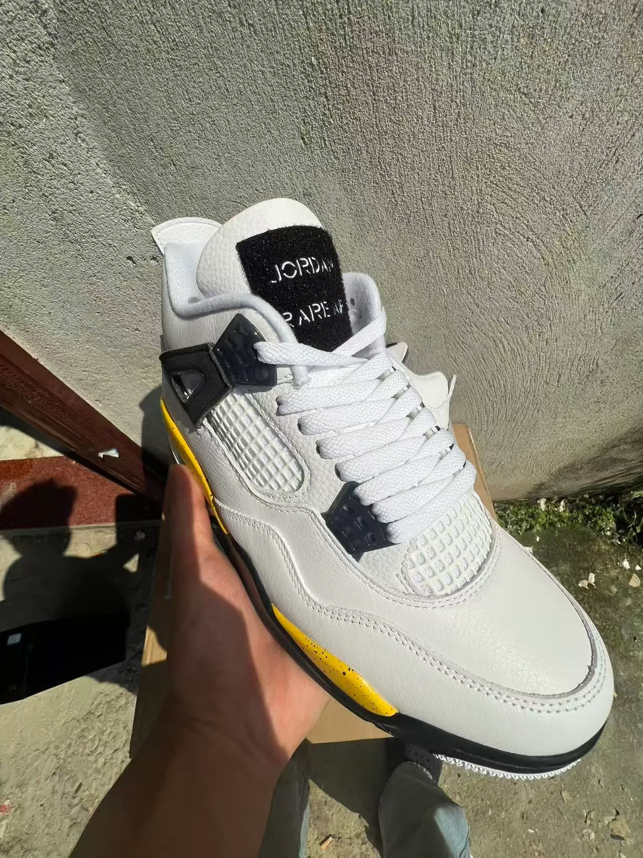 Air Jordan 4 White Black Yellow Speckle Basketball Shoes 2