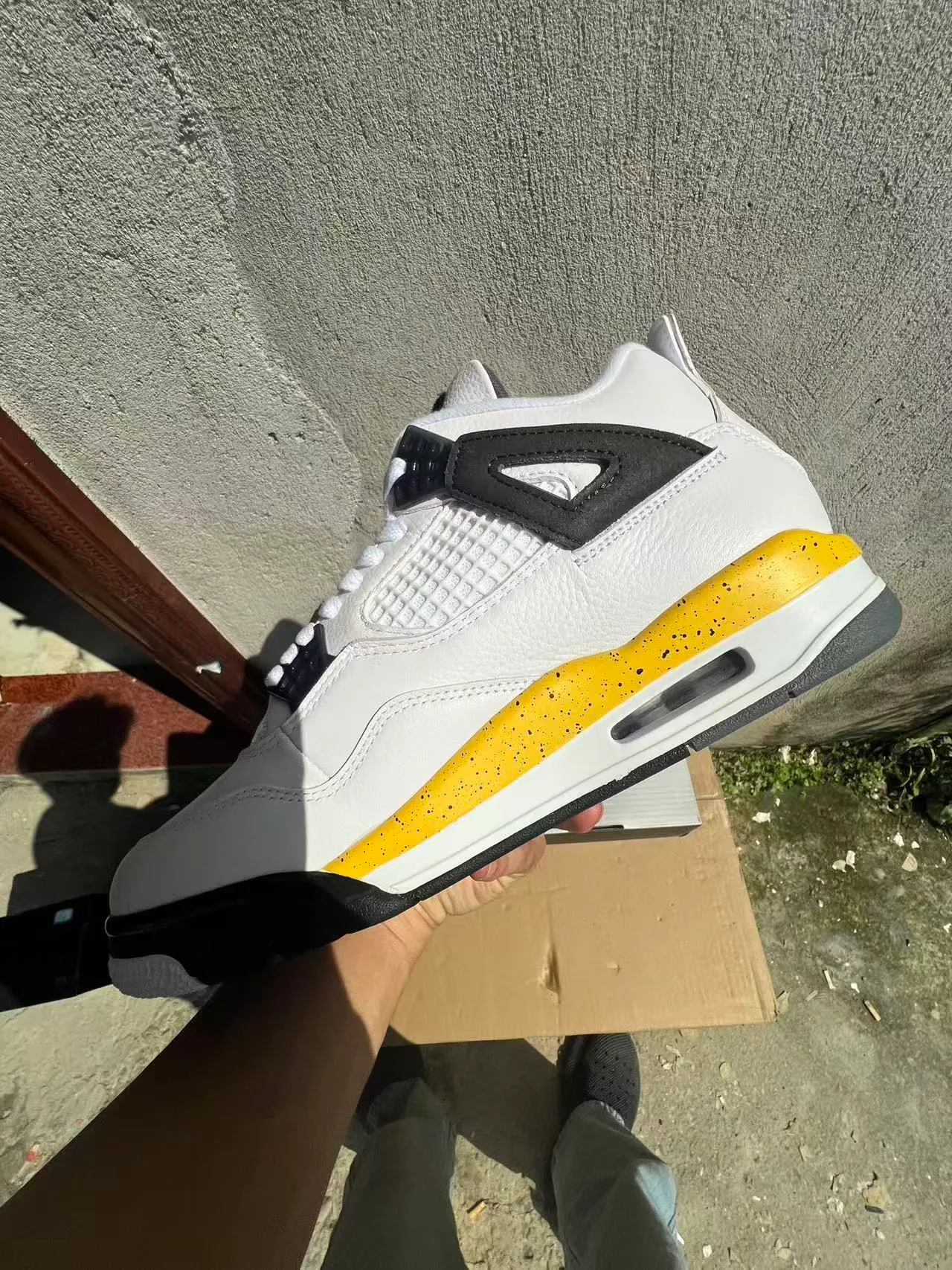 Air Jordan 4 White Black Yellow Speckle Basketball Shoes 5