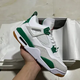 Air Jordan 4 White Green Gum Basketball Shoes