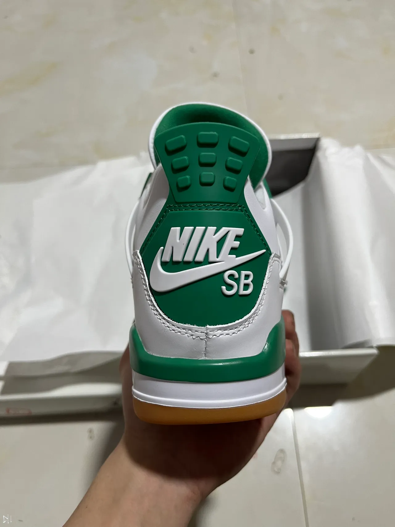 Air Jordan 4 White Green Gum Basketball Shoes 6