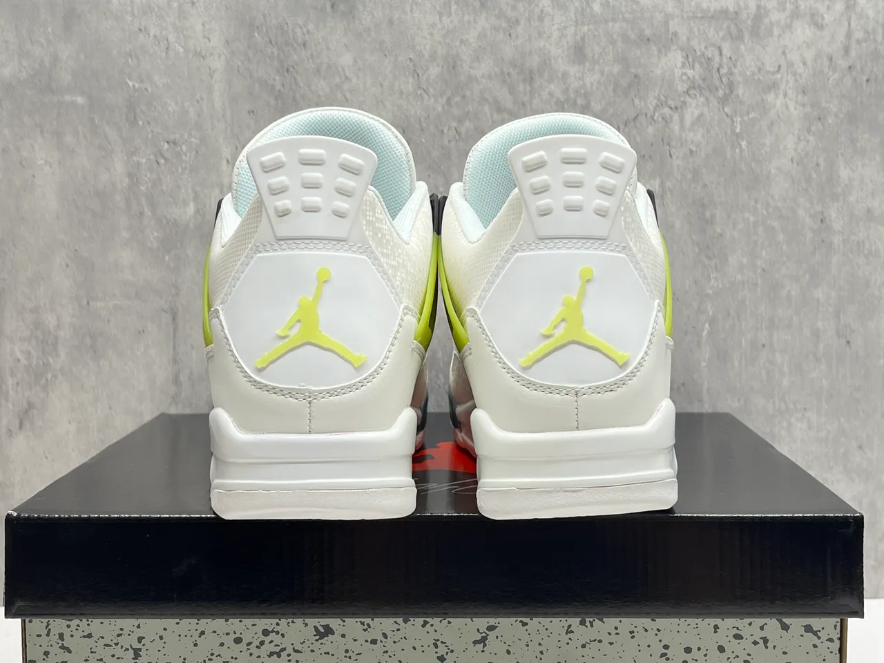 Air Jordan 4 White Neon Yellow Black Basketball Shoes 5