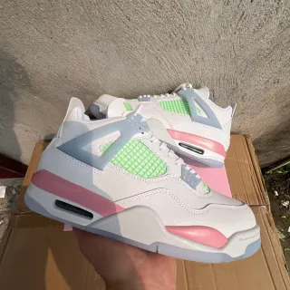 Air Jordan 4 白粉薄荷绿篮球鞋