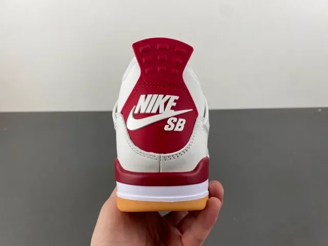 Air Jordan 4 White Red Gum Basketball Shoes 4