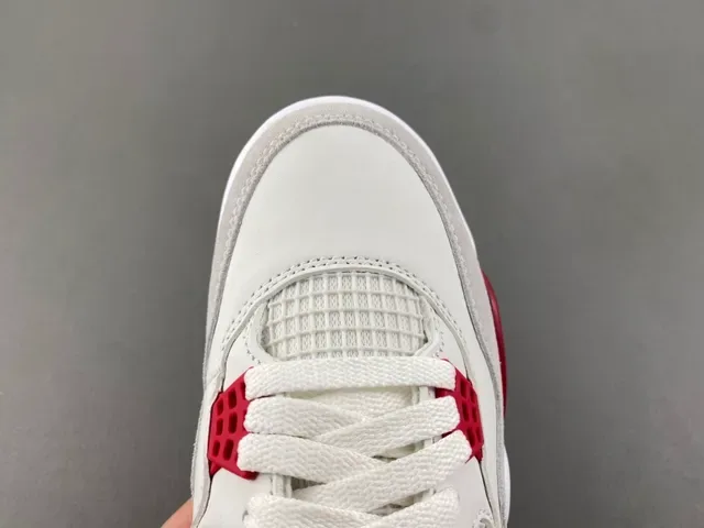 Air Jordan 4 White Red Gum Basketball Shoes 5