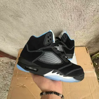 Air Jordan 5 Preto Azul Claro Branco Tênis de Basquete