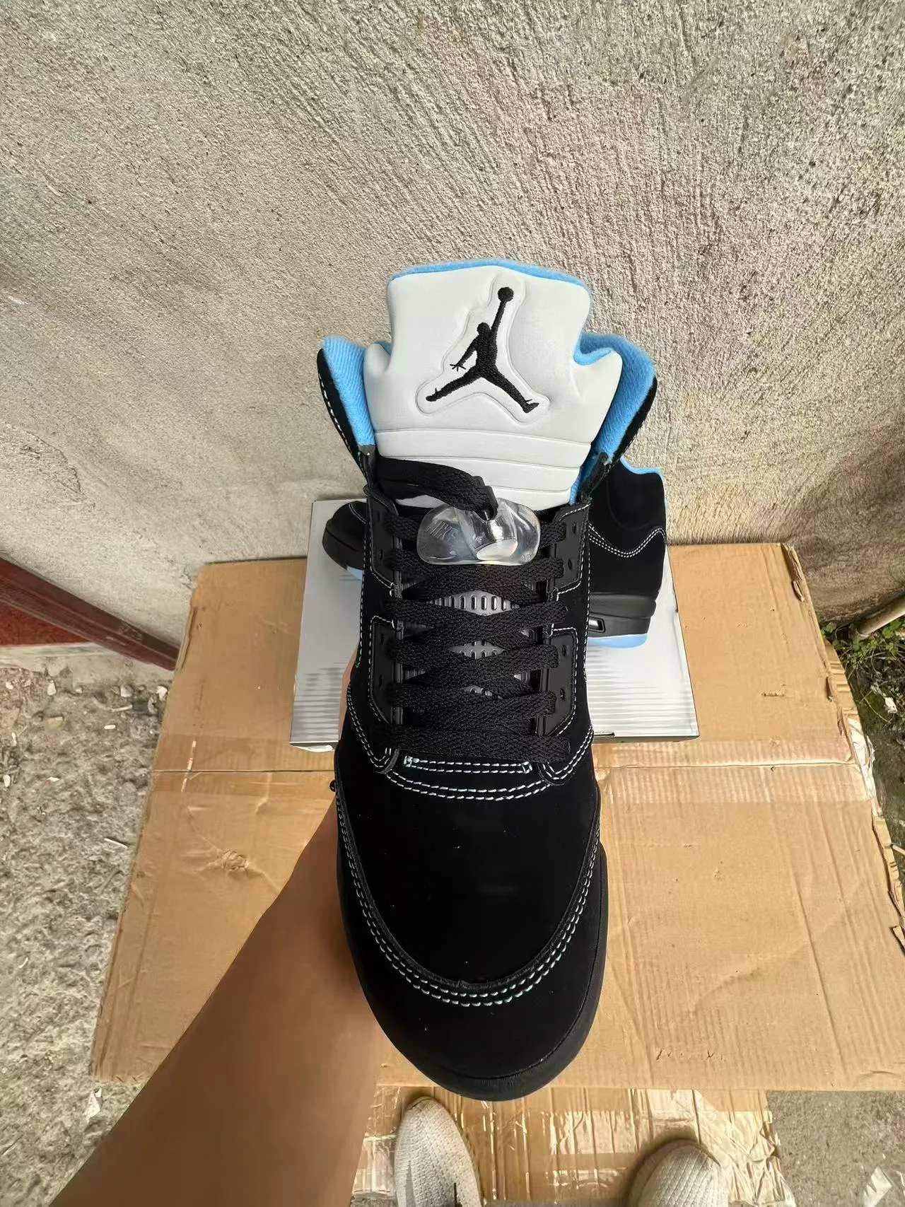 Air Jordan 5 Preto Azul Claro Branco Tênis de Basquete 6