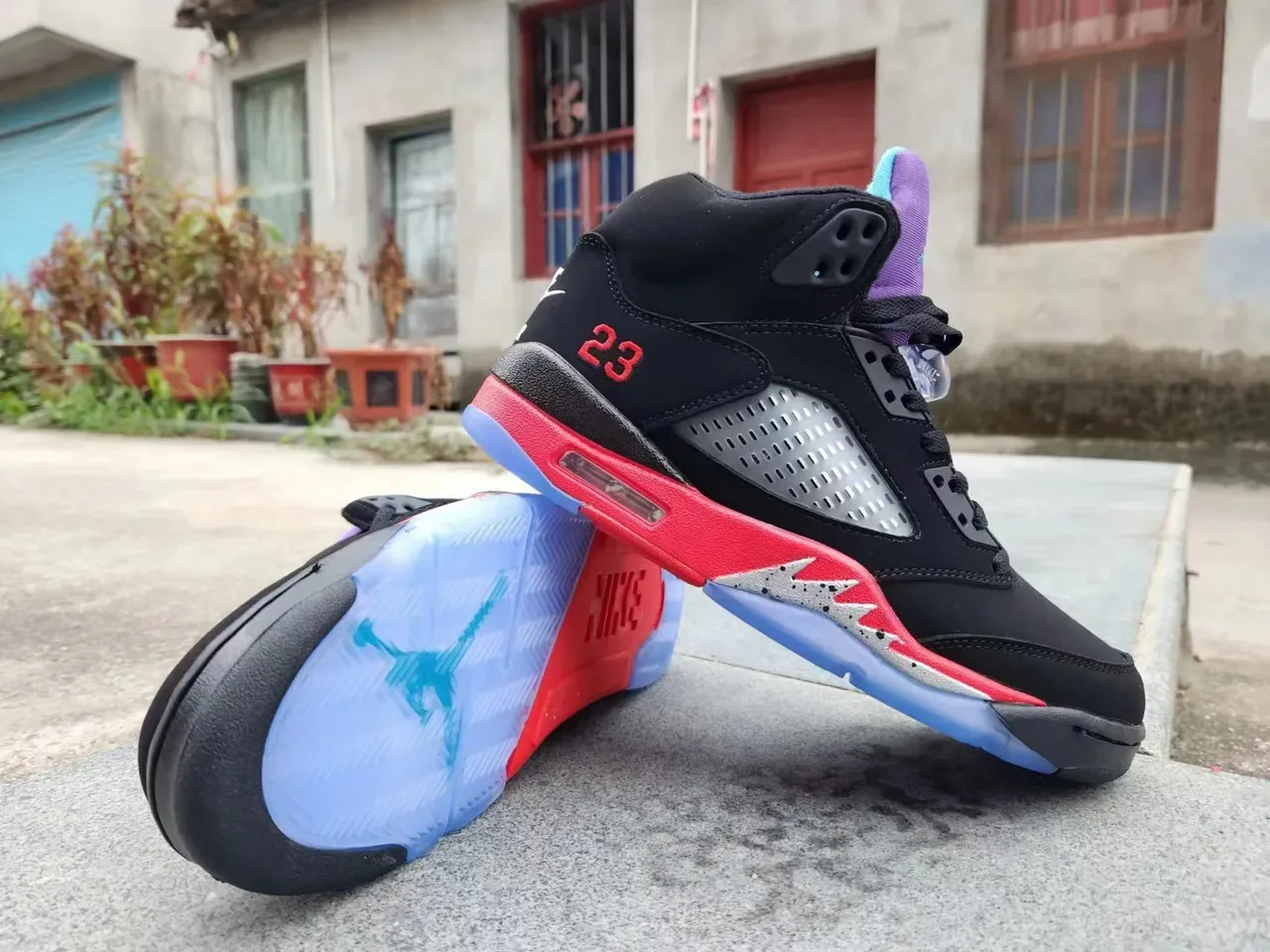 Air Jordan 5 Preto Vermelho Azul Tênis de Basquete 3