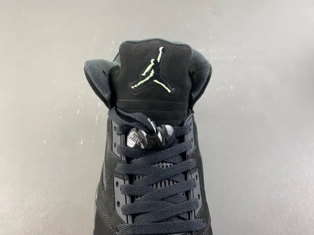 Air Jordan 5 Black Red Lightning Bolt Basketball Shoes 6