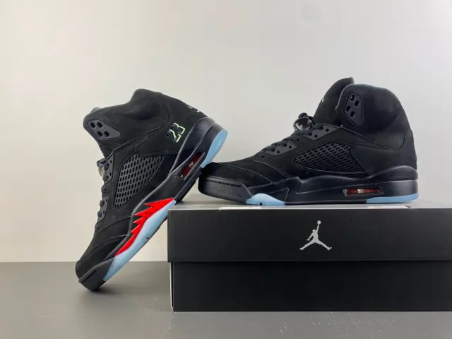 Air Jordan 5 Black Red Lightning Bolt Basketball Shoes 14