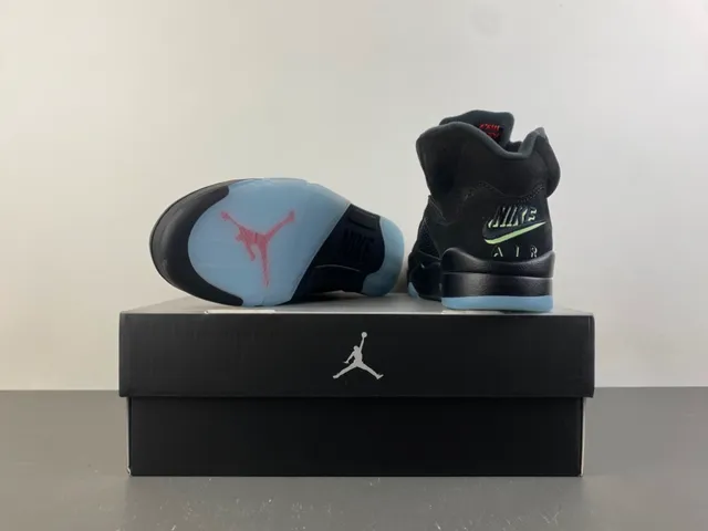 Air Jordan 5 Black Red Lightning Bolt Basketball Shoes 16