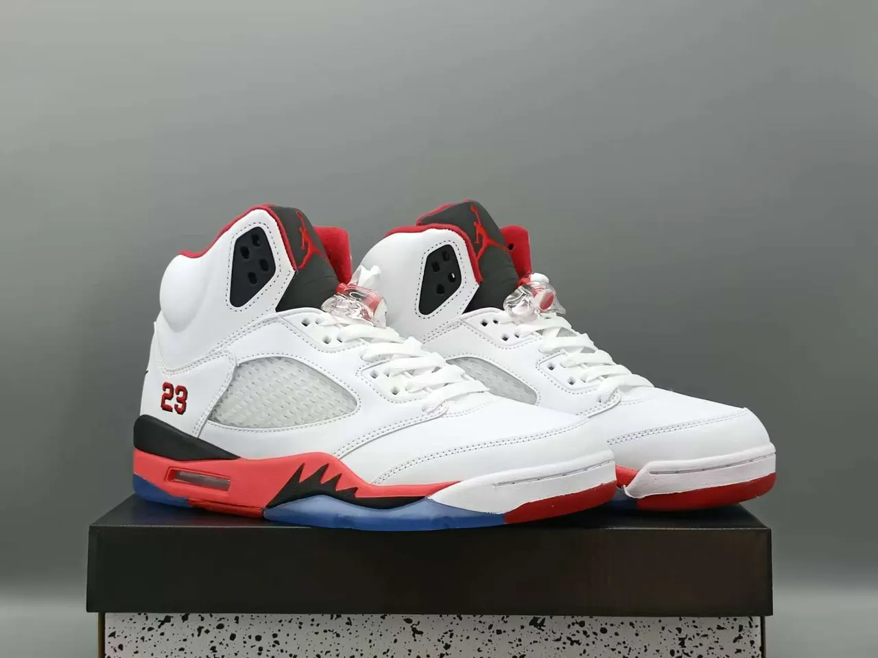 Air Jordan 5 White Red Black Blue Basketball Shoes 2