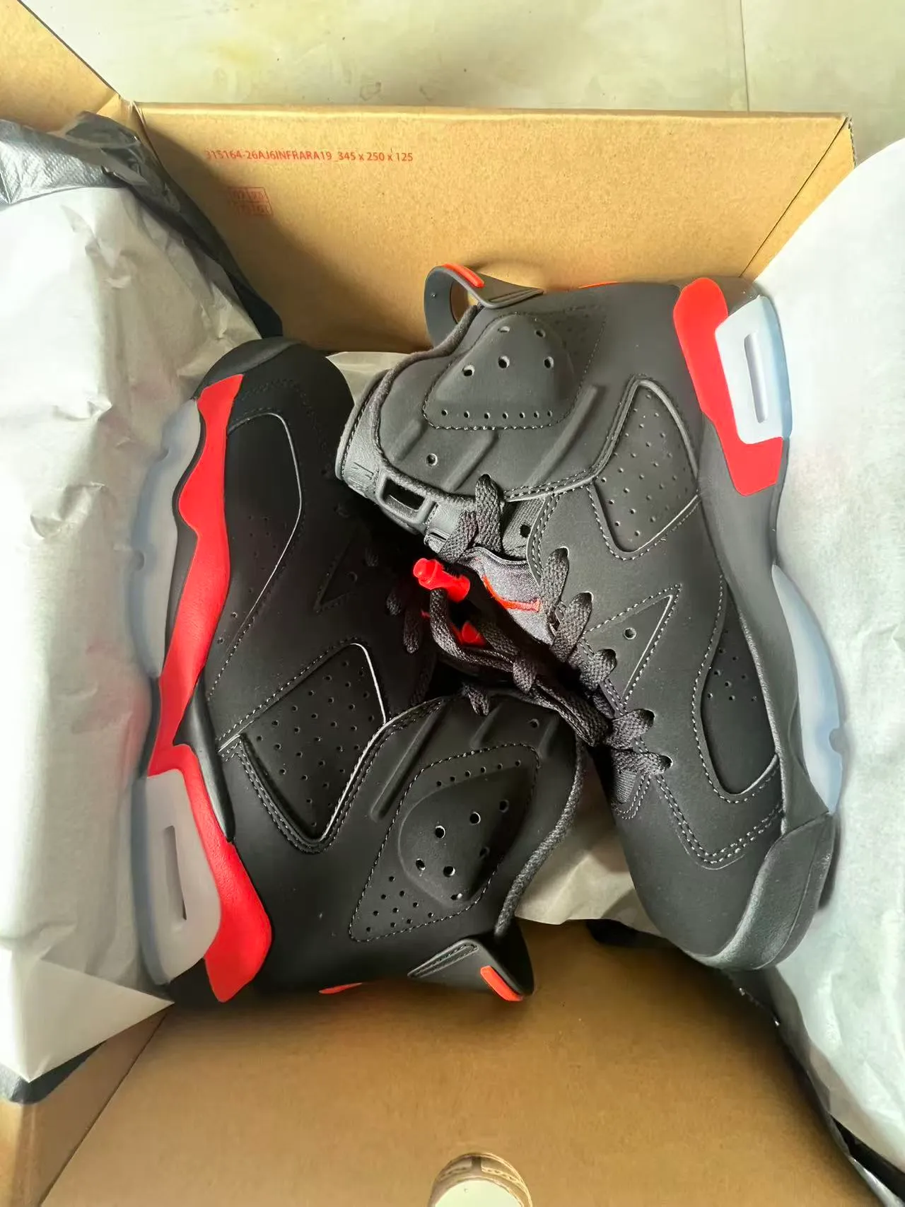 Air Jordan 6 Black Red Basketball Shoes 9