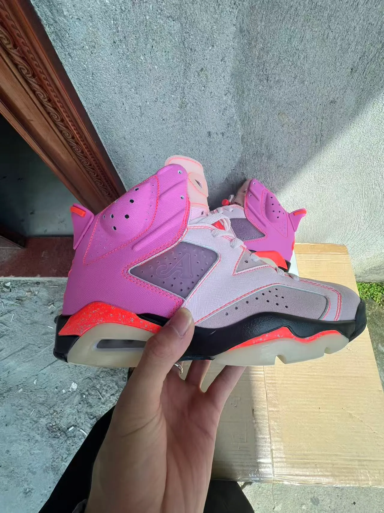 Air Jordan 6 Pink Orange Gray Basketball Shoes 7