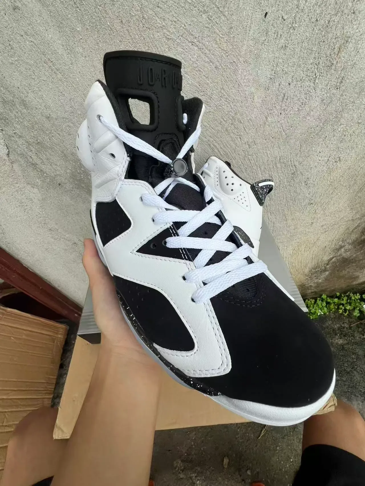 Air Jordan 6 White Black Speckle Basketball Shoes 2