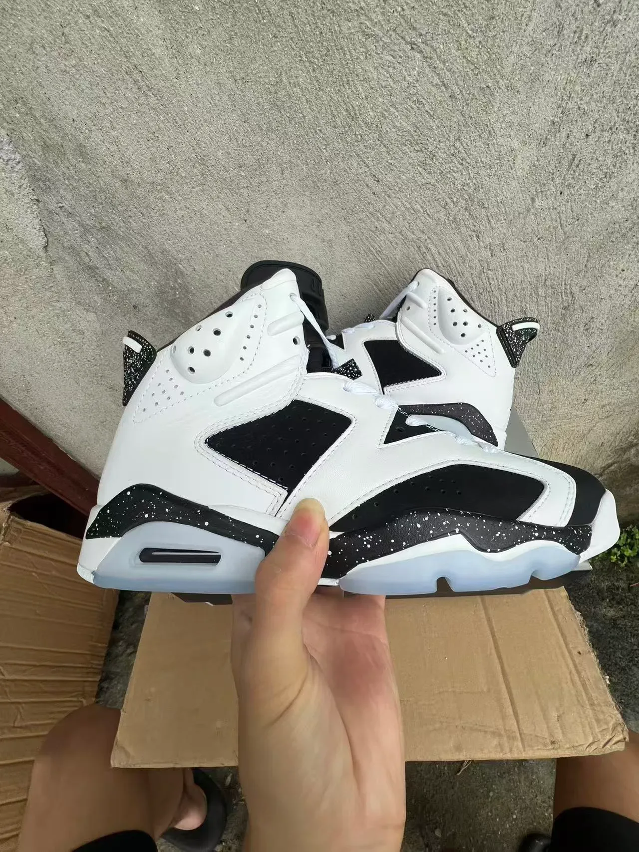 Air Jordan 6 White Black Speckle Basketball Shoes 7