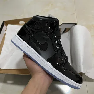 Air Jordan Black White Glossy Patent Leather Upper High-Top Silhouette Basketball Shoes