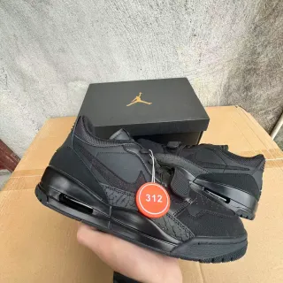 Air Jordan Legacy 312 Black Basketball Shoes