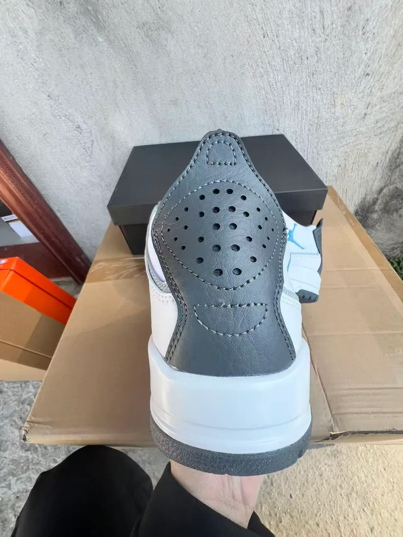 Air Jordan Legacy 312 أبيض رمادي أزرق حذاء كرة سلة 8